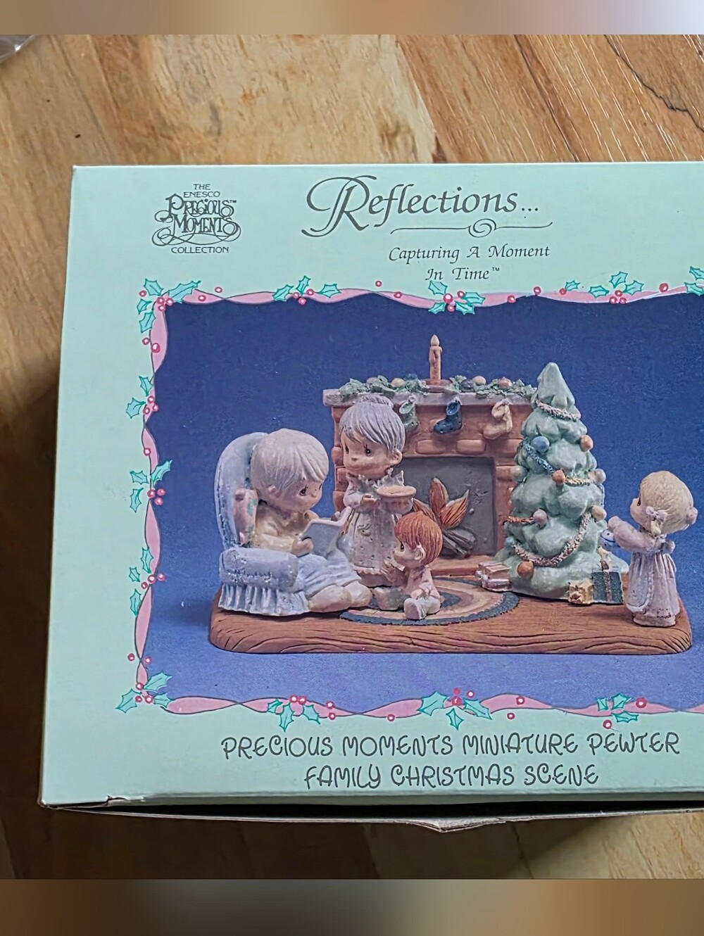 New The Enesco Precious Moments 6 Pc.Family Christmas Scene